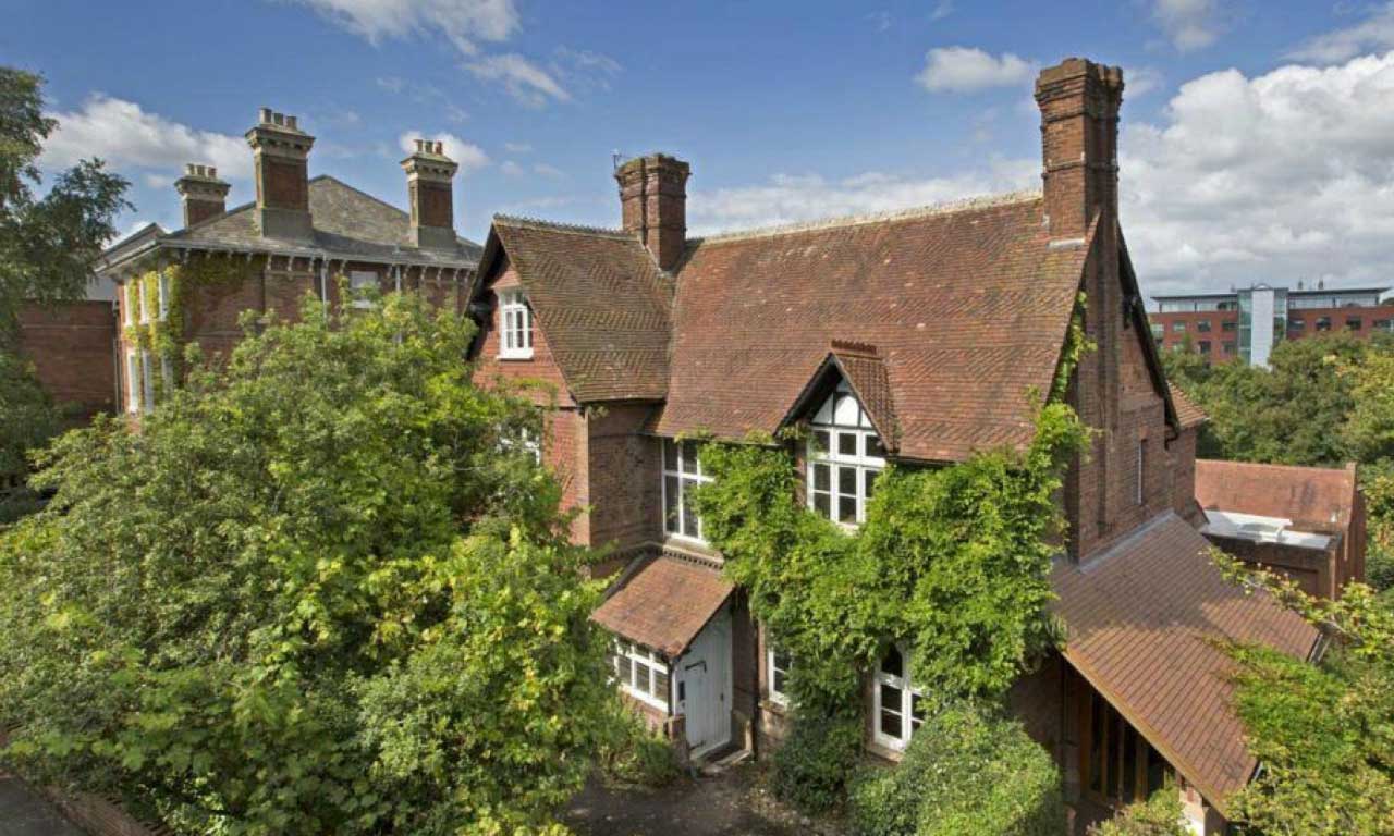 Exeter Denmark Road Silvery Blue